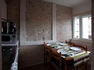 Veli Varos * Split