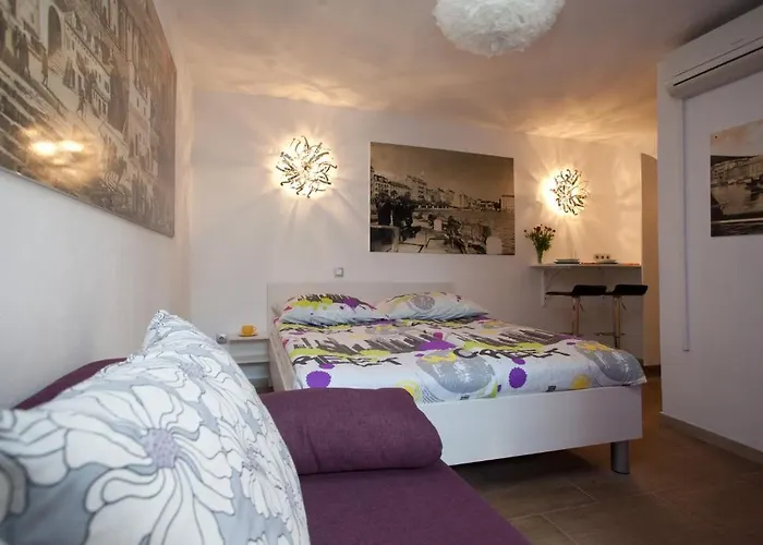 Veli Varos Appartement *