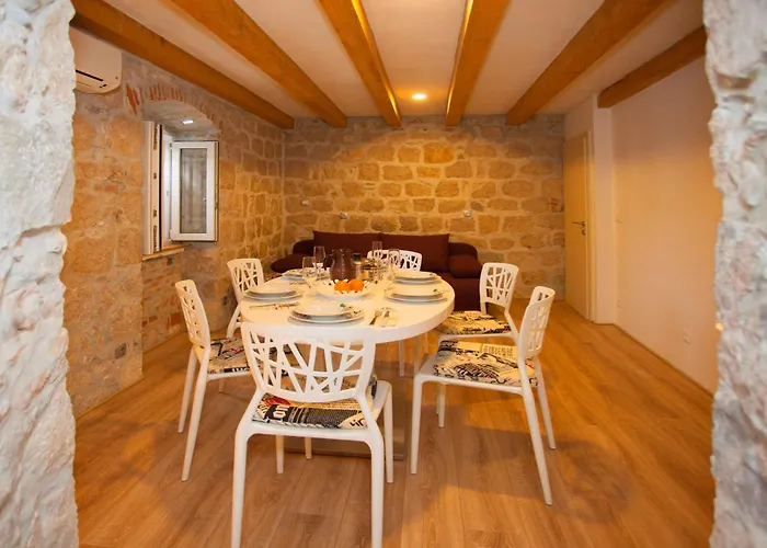 Appartement Veli Varos *