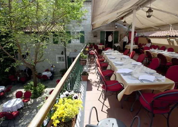 Appartement Veli Varos Split