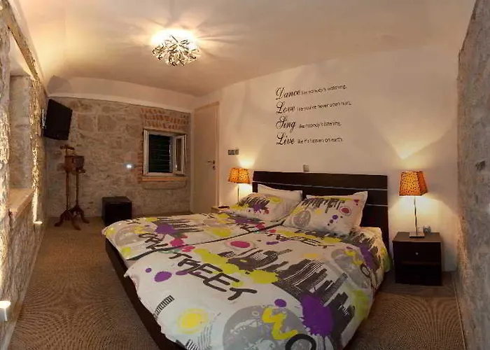 Veli Varos Appartement Split