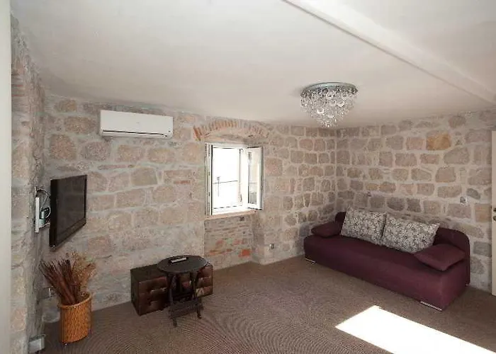 Veli Varos Apartamento Split