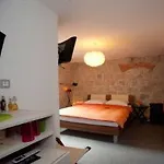 Apartment Veli Varos *