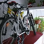 Apartment Veli Varos Split