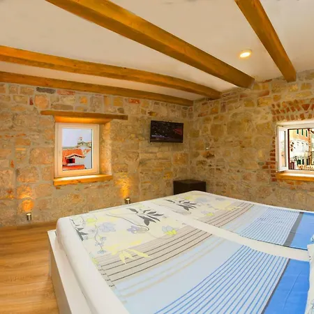 Veli Varos Apartment